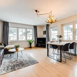 Apartment Vyld: Inmitten Der Berge, Bad Hindelang